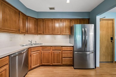 Move right into this beautifully updated condo featuring a - photo 14