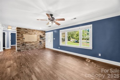 Lake Norman waterfront living at its best in this beautifully - photo 15