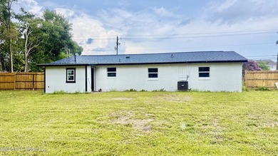 A Beautiful House completely remodeled and move-in ready!!! This - photo 19
