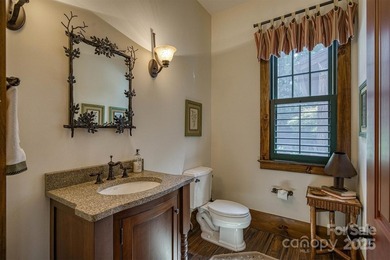Discover a world where the majestic Blue Ridge Mountains and the - photo 22