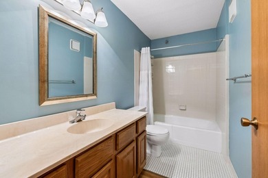 Move right into this beautifully updated condo featuring a - photo 26