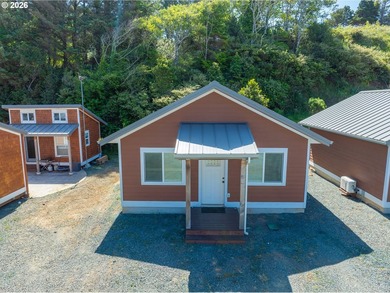 Located near the Port of Gold Beach and just minutes from local - photo 28