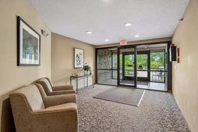 Move right into this beautifully updated condo featuring a - photo 31