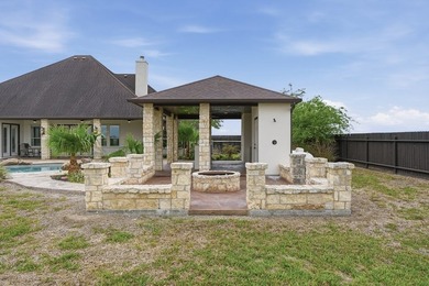 Welcome to this exceptional retreat where luxury, privacy, & - photo 36