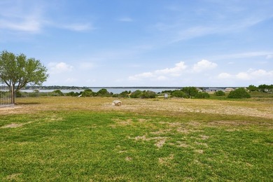 Welcome to this exceptional retreat where luxury, privacy, & - photo 37