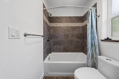 Located near the Port of Gold Beach and just minutes from local - photo 44