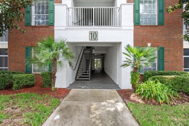 (private lake, pond, creek) Condo For Sale in Orange Park Florida