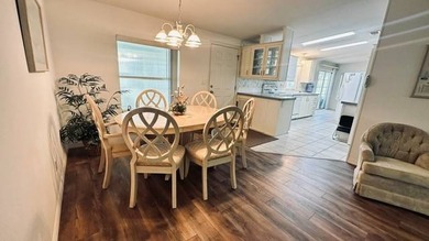 This charming 2-bedroom, 2-bathroom plus den mobile home offers - photo 4