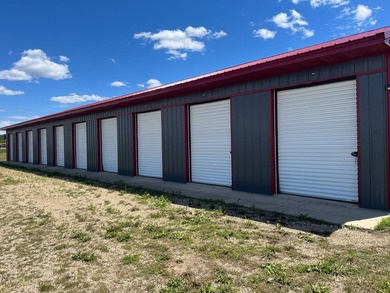 Two storage buildings: 3,400 sq. ft. and a 9,010 sq. ft. - 44 - photo 2