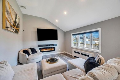 Welcome to this stunning expanded split level residence nestled - photo 12