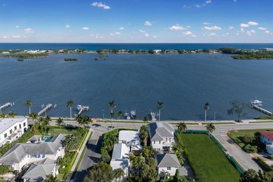 Set on a corner lot along South Flagler Drive, this West Palm - photo 2