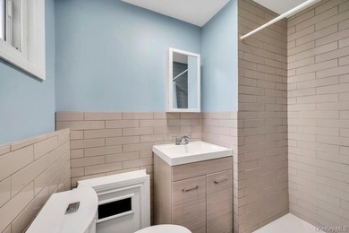 Welcome to this stunning expanded split level residence nestled - photo 22