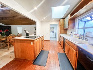 Welcome to this spacious 1,984 sq. ft. home offering comfort - photo 10