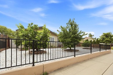 Welcome to this beautifully well maintained 4-bedroom - photo 3