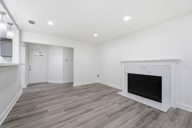 Welcome to this beautifully well maintained 4-bedroom - photo 5