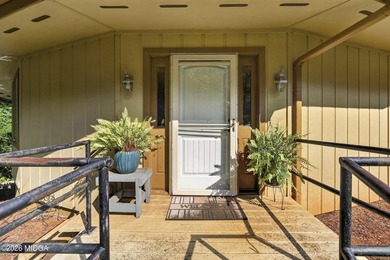 Welcome to one of Forsyth's most distinctive homes! This - photo 12