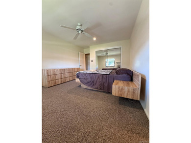 Welcome to this bright and spacious corner 2 bedroom, 2 bath - photo 21