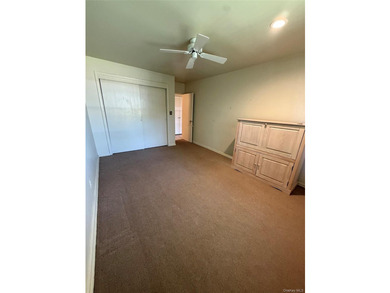 Welcome to this bright and spacious corner 2 bedroom, 2 bath - photo 23