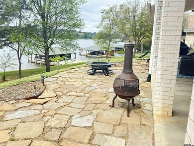 Stunning Luxury 4-Bedroom, 4.5-Bathroom Home with Guest Quarters - photo 34