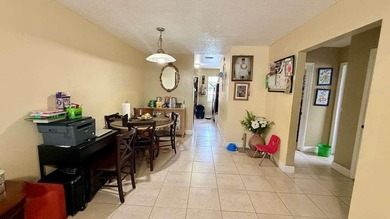 Excellent opportunity to own a well-located duplex in the heart - photo 6