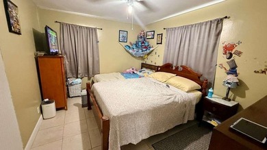 Excellent opportunity to own a well-located duplex in the heart - photo 9