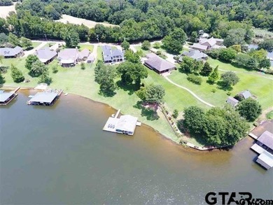 Stunning Luxury 4-Bedroom, 4.5-Bathroom Home with Guest Quarters - photo 42