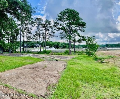 Wow! What a setting! Enjoy beautiful wide-open views and the - photo 4