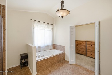 Close to historic Williams, Arizona, this spacious 3-bedroom - photo 16