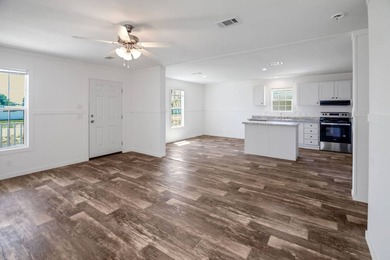 Welcome to this beautifully designed Champion Lake Manor model - photo 6