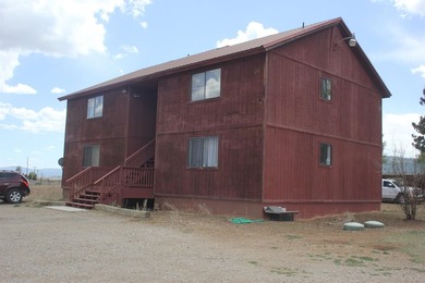 The iconic Pepper Sauce Camp is on the market! The main building - photo 16