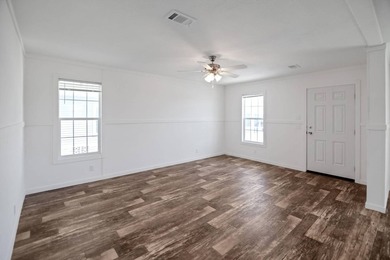 Welcome to this beautifully designed Champion Lake Manor model - photo 8