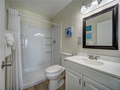 Positioned on the second floor, this waterfront retreat captures - photo 19