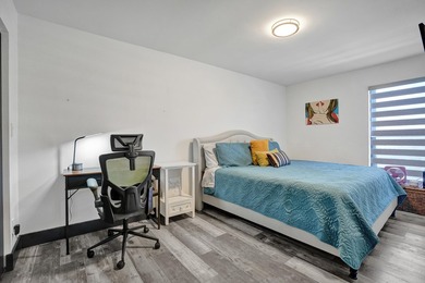 Beautifully updated 3-bedroom, 2.5-bath townhouse in a highly - photo 19