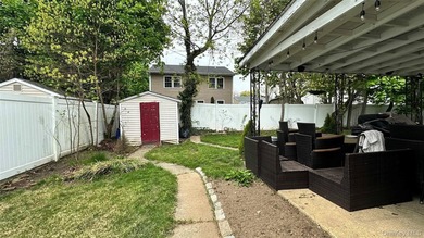 Welcome to this charming Massapequa home offering comfort - photo 20
