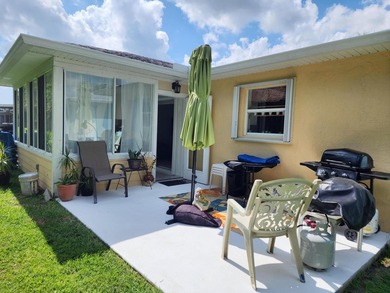 Private Preserve Views in Palm Grove! Enjoy the perfect blend of - photo 20
