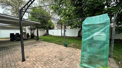 Welcome to this charming Massapequa home offering comfort - photo 22
