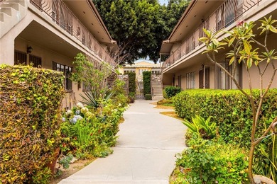 Welcome to coastal living in the heart of Long Beach! This - photo 4