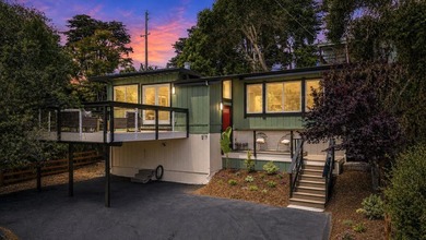 Experience refined coastal living in one of Aptos' most - photo 6