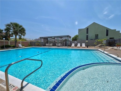 Positioned on the second floor, this waterfront retreat captures - photo 27