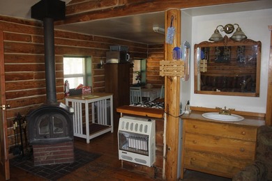 The iconic Pepper Sauce Camp is on the market! The main building - photo 32
