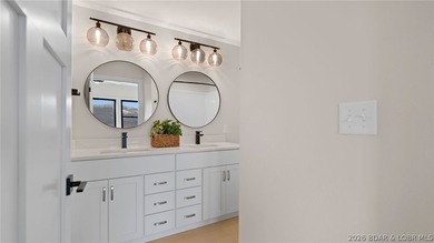 NEW CONSTRUCTION! Unobstructed lake views and luxury living - photo 36