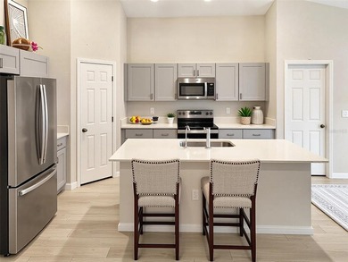 Virtually Staged. Welcome to this beautifully maintained - photo 4
