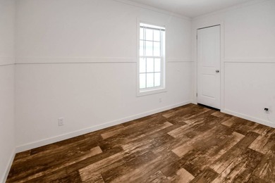 Welcome to this beautifully designed Champion Lake Manor model - photo 7
