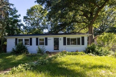 Completely updated and truly move-in ready, this charming ranch - photo 1
