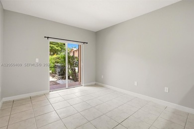 Welcome to this inviting townhome, conveniently close to - photo 8