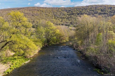 A rare opportunity to acquire and reimagine a 23.38-acre - photo 16