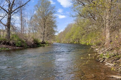 A rare opportunity to acquire and reimagine a 23.38-acre - photo 17