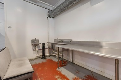 INVESTORS TAKE NOTICE: 1 retail and 8 residential units (9 units - photo 8
