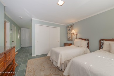 Tucked into the heart of prestigious Sequoyah Hills, 667 Kenesaw - photo 27