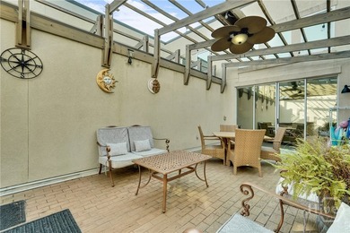 Gorgeous condo in Beachside Colony-Tybee's premier oceanfront